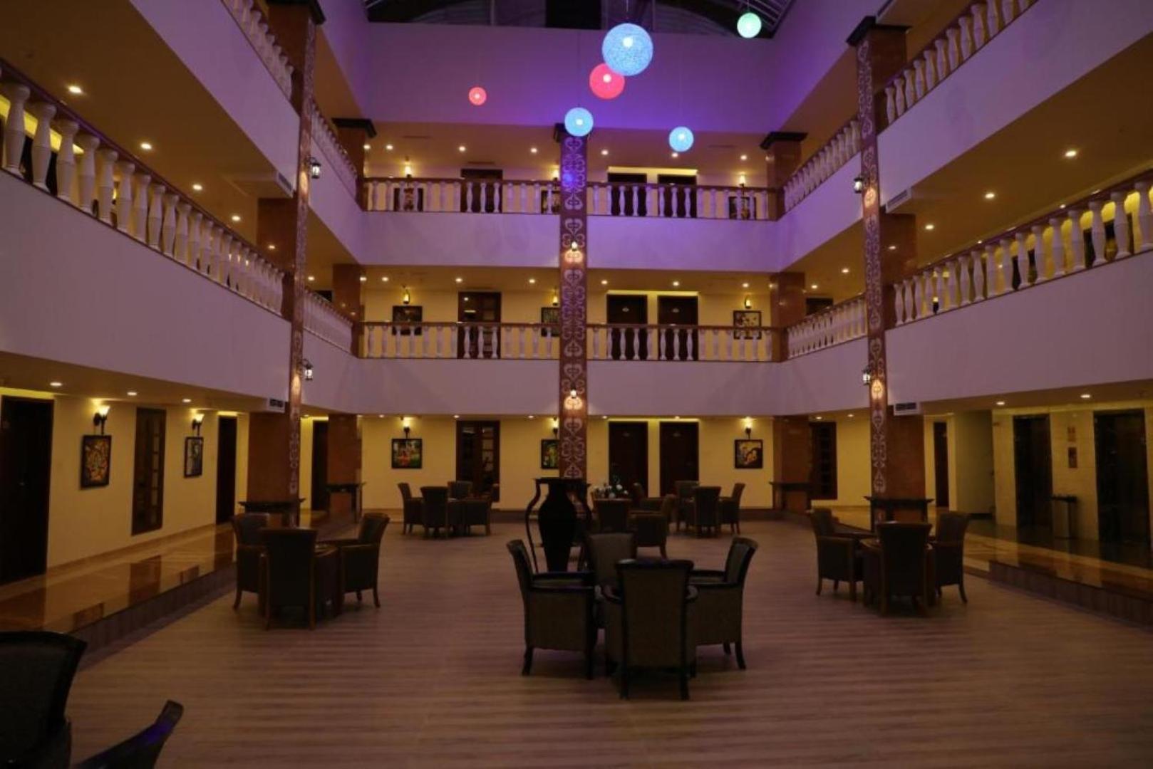 Hotel Roma Kristo Dwarka  Ngoại thất bức ảnh