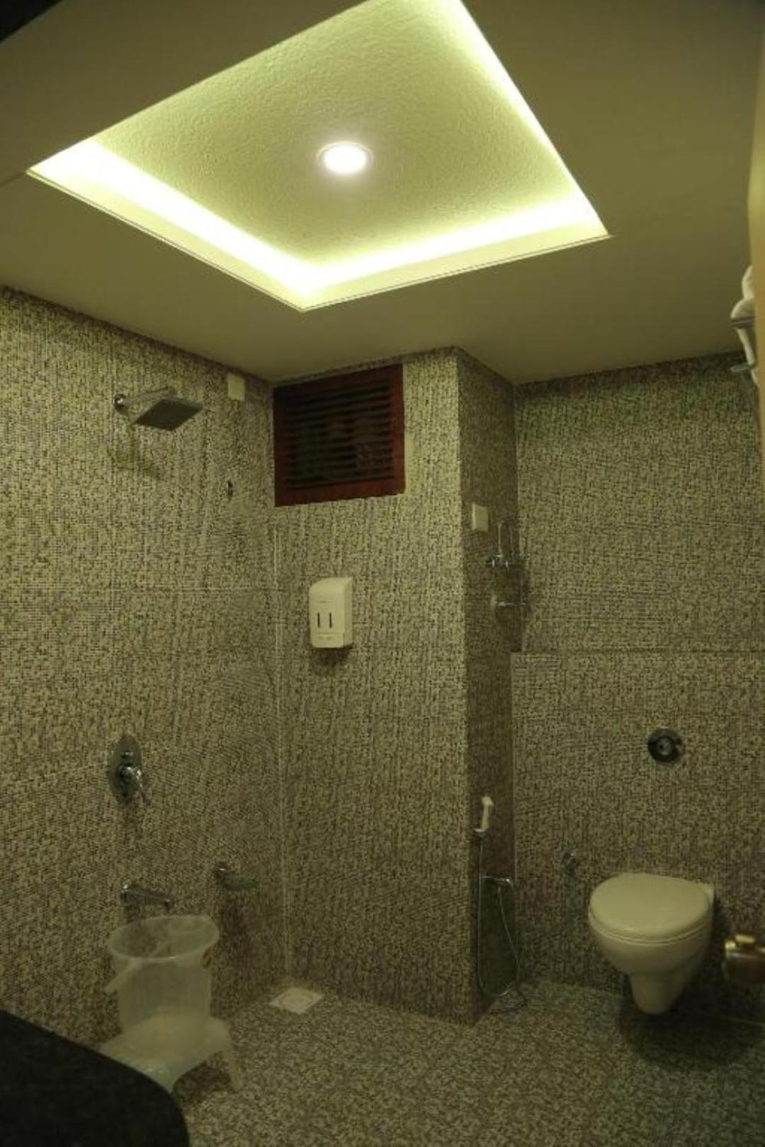 Hotel Roma Kristo Dwarka  Ngoại thất bức ảnh